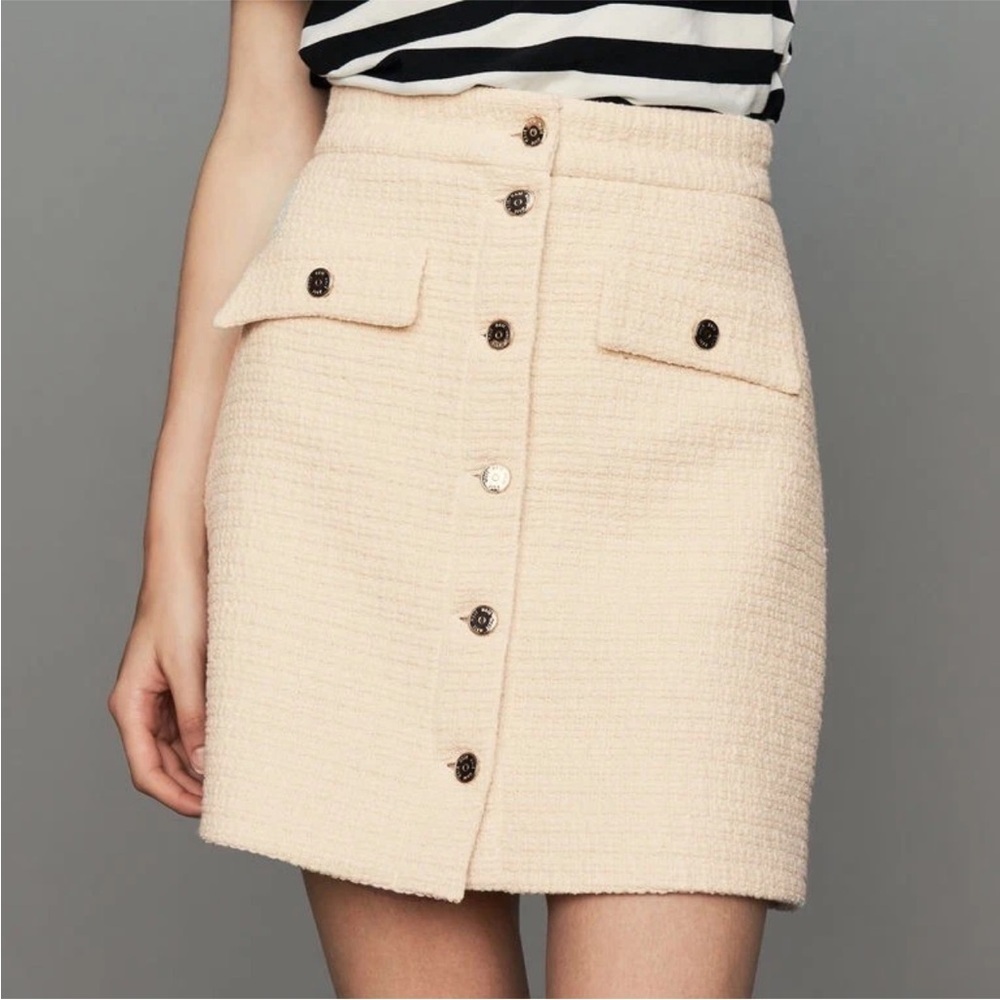 Maje Jiba Button-up Skirt in Ecru Tweed Cream Button-Front Textured Mini Skirt - Picture 2 of 9